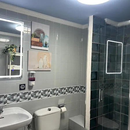 Séjour chez l'habitant Con Bano Privado *